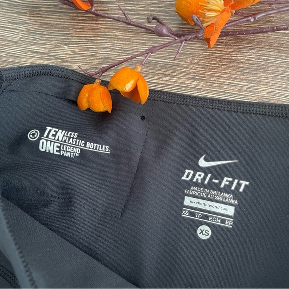 NWT⚜️ Nike Dry-Fit Training Pants - Picture 2 of 8